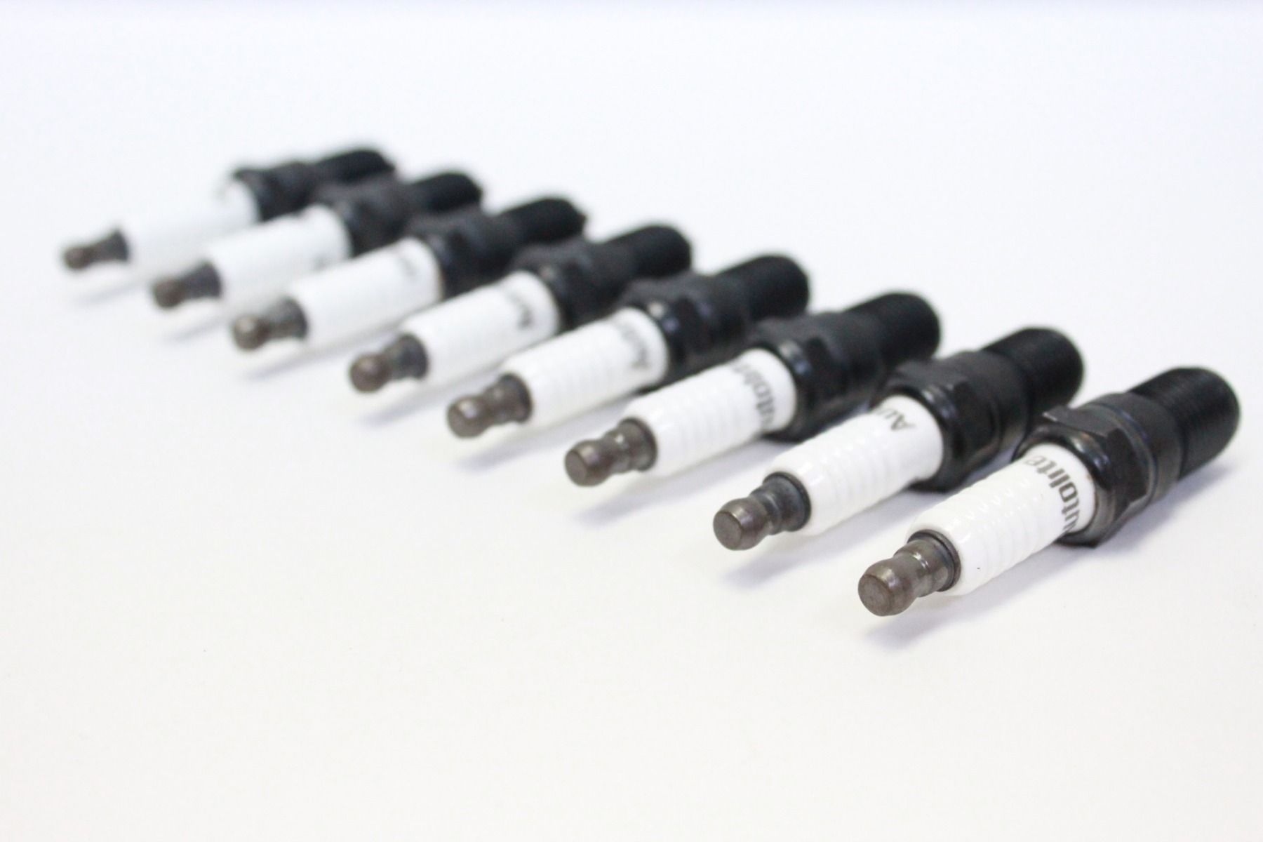 КОМПЛЕКТ СВЕЧЕЙ ЗАЖИГАНИЯ 5,7л GEN 1+