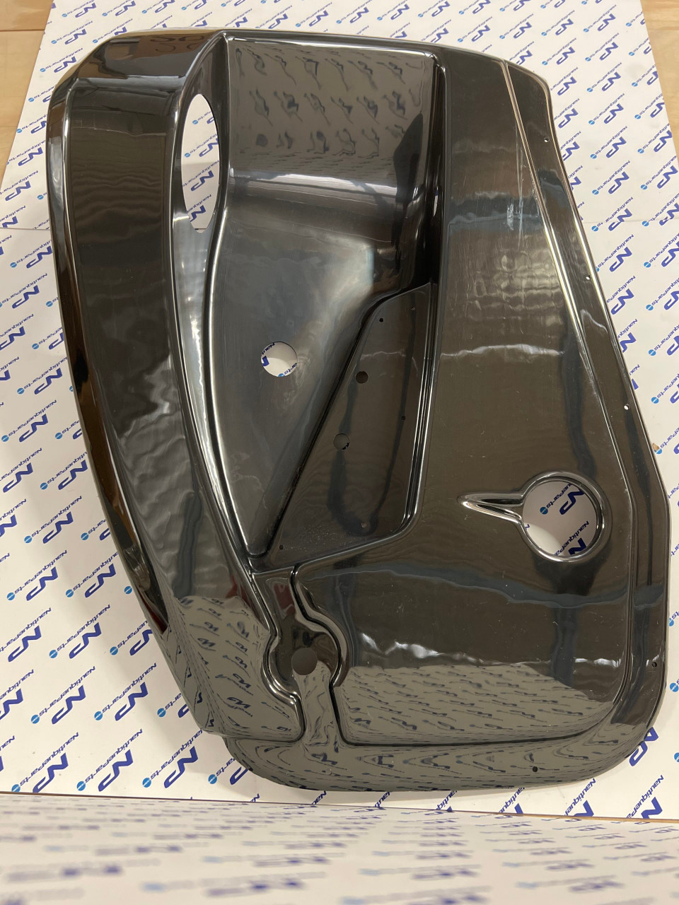 МАТОВАЯ ПАНЕЛЬ ДРОССЕЛЬНОЙ ЗАСЛОНКИ ЧЕРНЫЙ ХРОМ