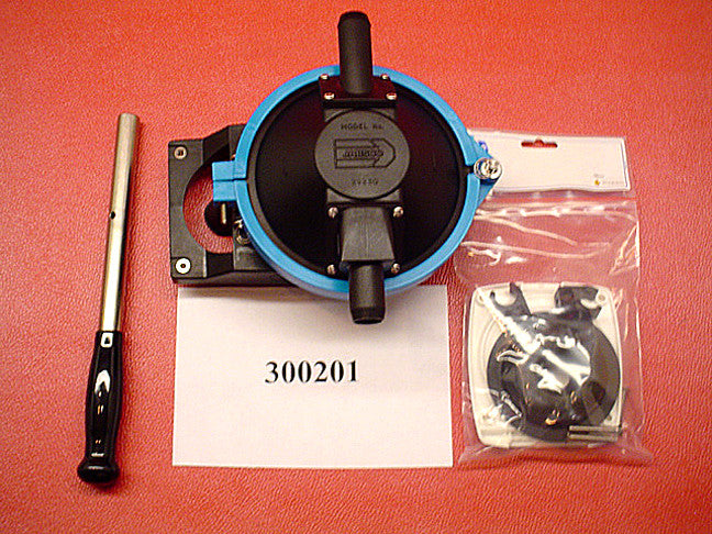 НАСОС-ТРЮМНЫЙ РУЧНОЙ '09 ИСПОЛЬЗУЙТЕ ТОЛЬКО С ОПЦИЕЙ EURO 