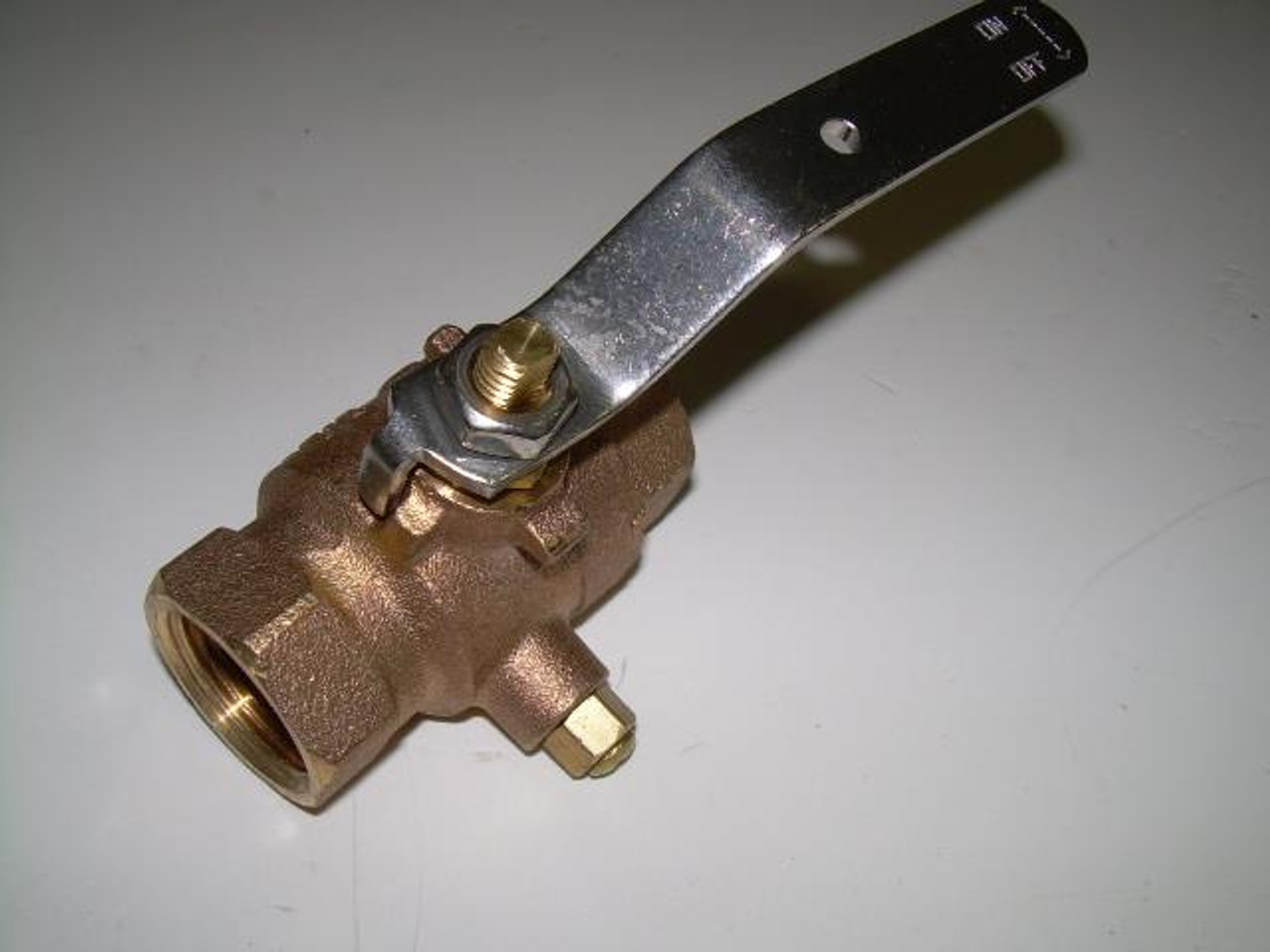 БАЛЛАСТНЫЙ ШАРОВОЙ КРАН