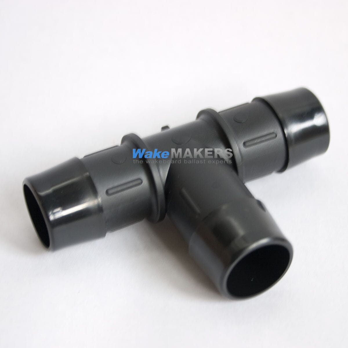 Тройник с шипом для шланга вейкмейкеров