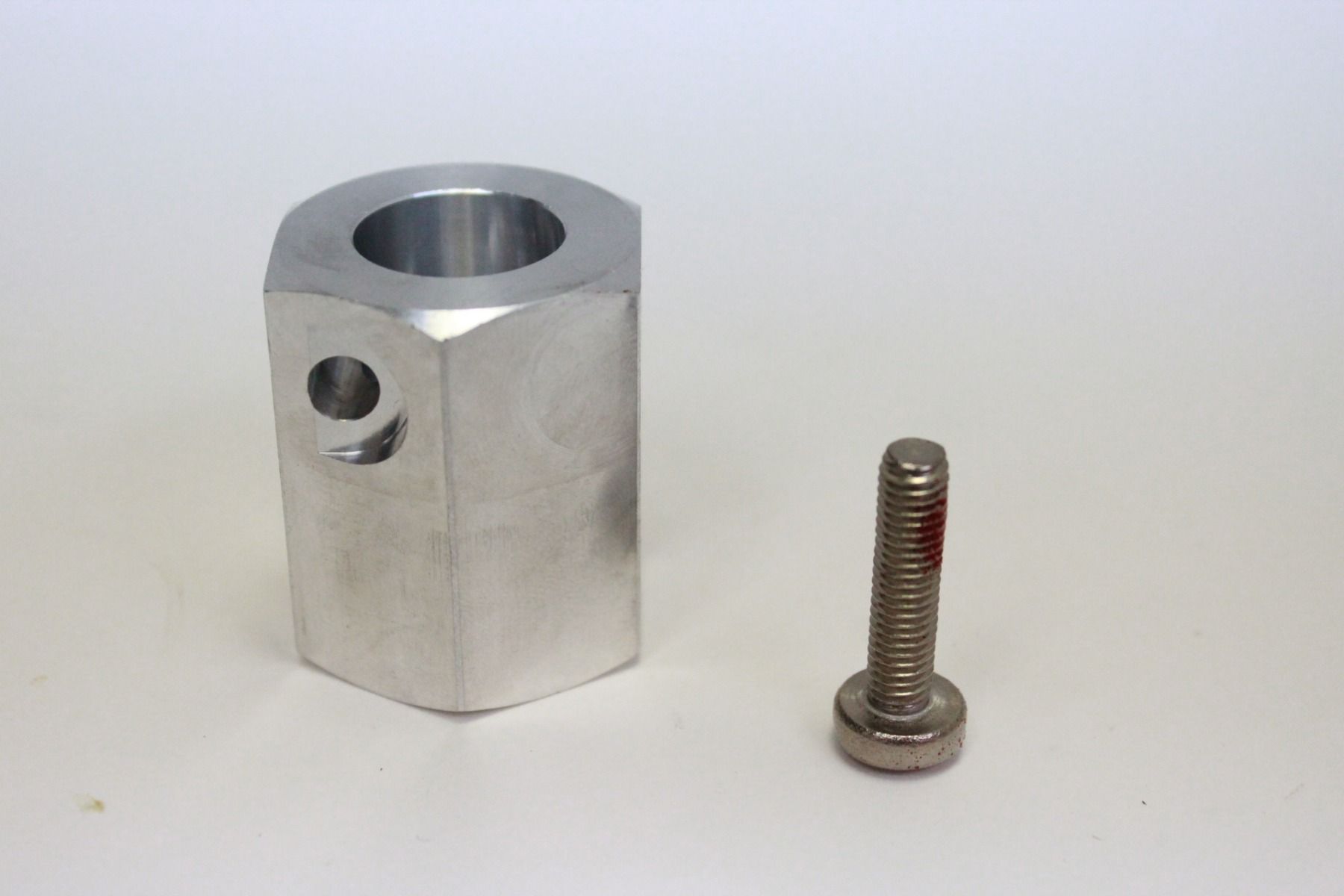 ГАЙКА РУЛЕВОГО ТРОСА