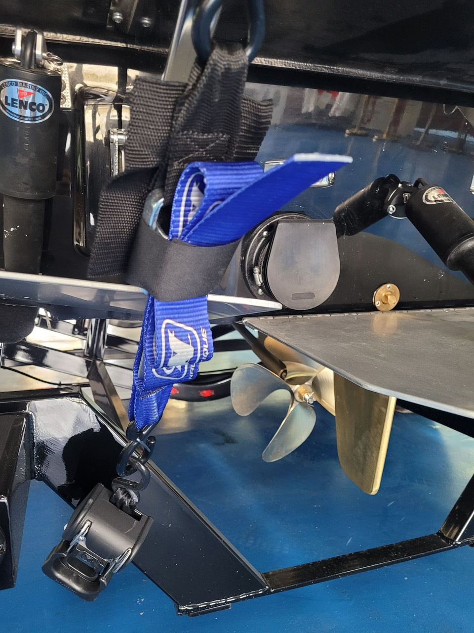 4 ФУТА 2 "Транцевый лодочный ремень синего цвета с логотипом Nautique