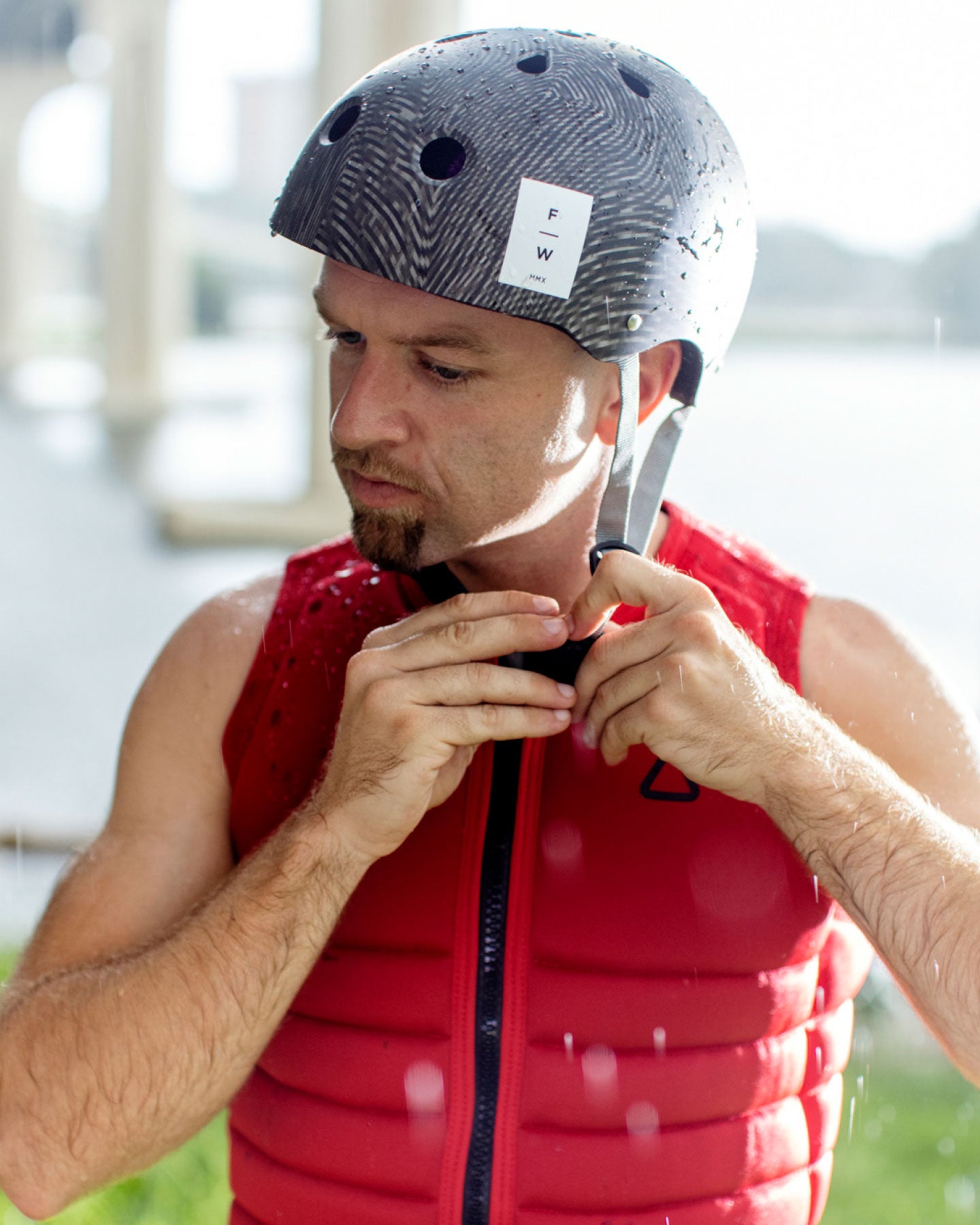 Следуйте за жилетом первичного воздействия - Табак