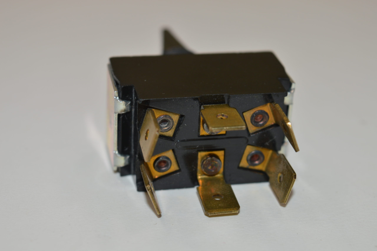 ВКЛЮЧЕНИЕ/ВЫКЛЮЧЕНИЕ/ВКЛ.