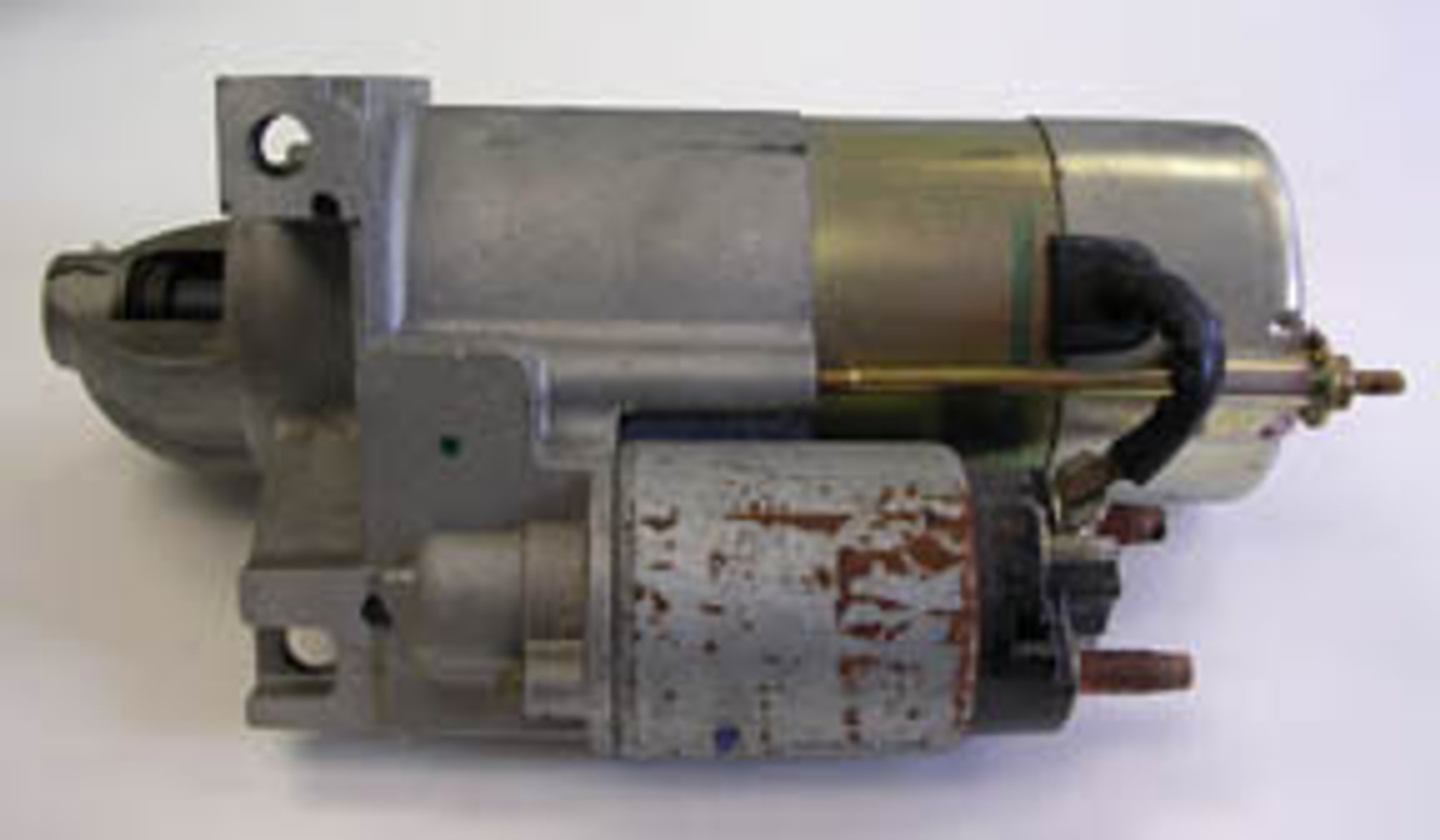 Стартер с нижним креплением (4 цилиндра, )571001