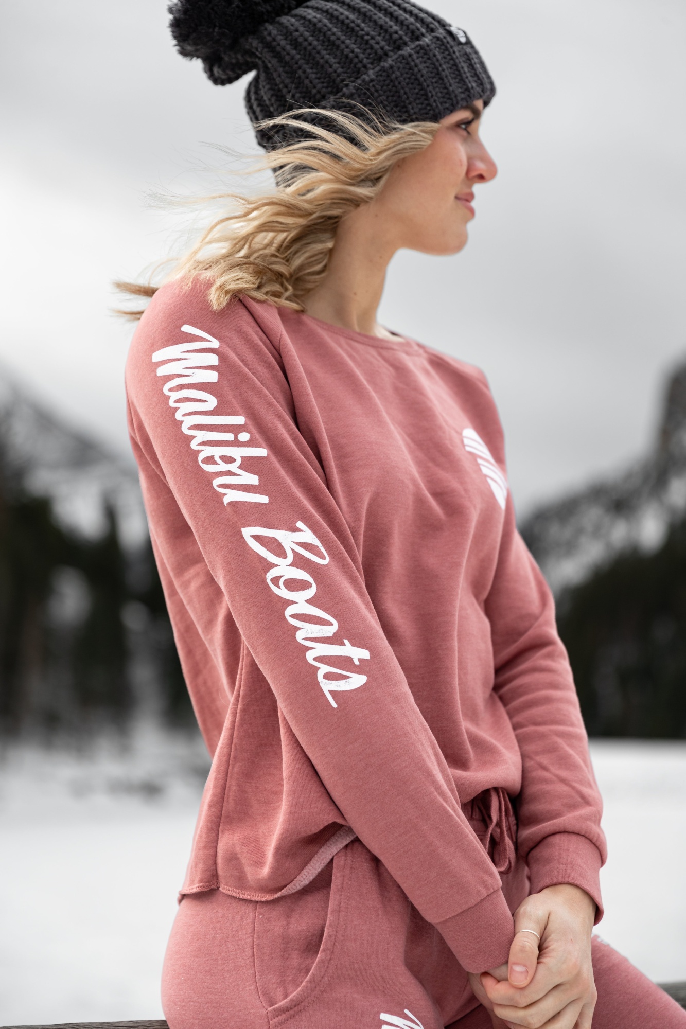 ГОТОВАЯ К ПРОБУЖДЕНИЮ ТОЛСТОВКА