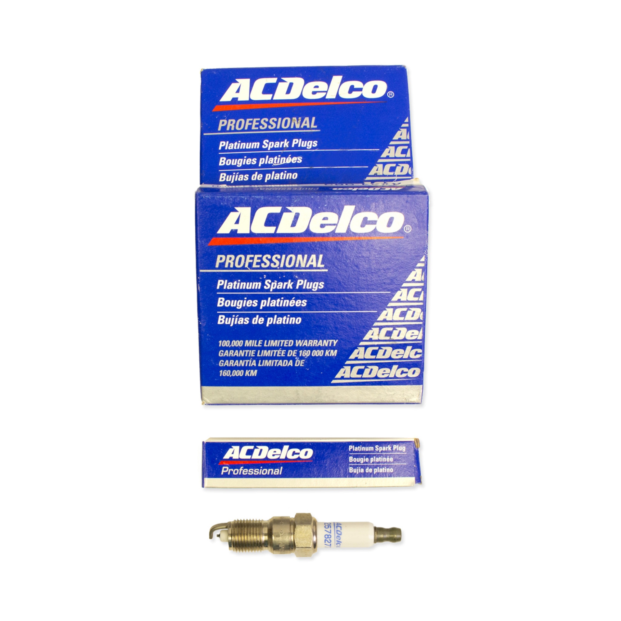 Комплект свечей зажигания объемом 8,1 литра