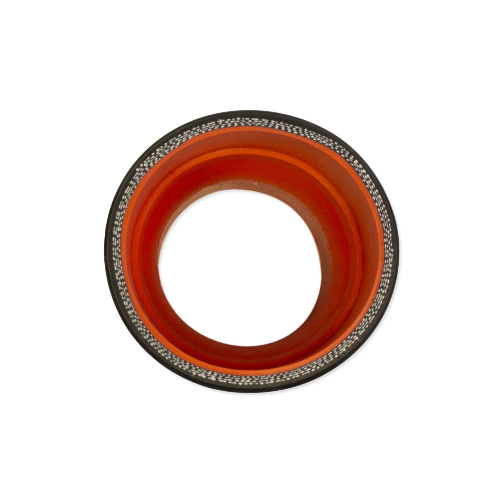 Формованный выпускной шланг диаметром от 3" до 3,5" с упорами