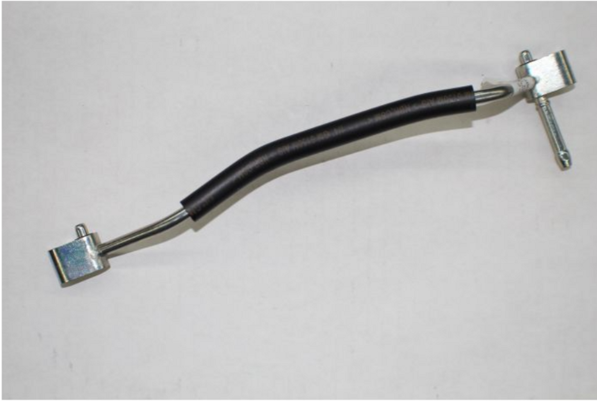 Переходное отверстие для охлаждающей жидкости ТРУБКИ LY6