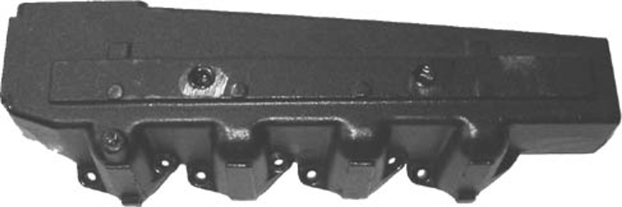 Выпускной коллектор MerCruiser V8 по правому борту (справа)